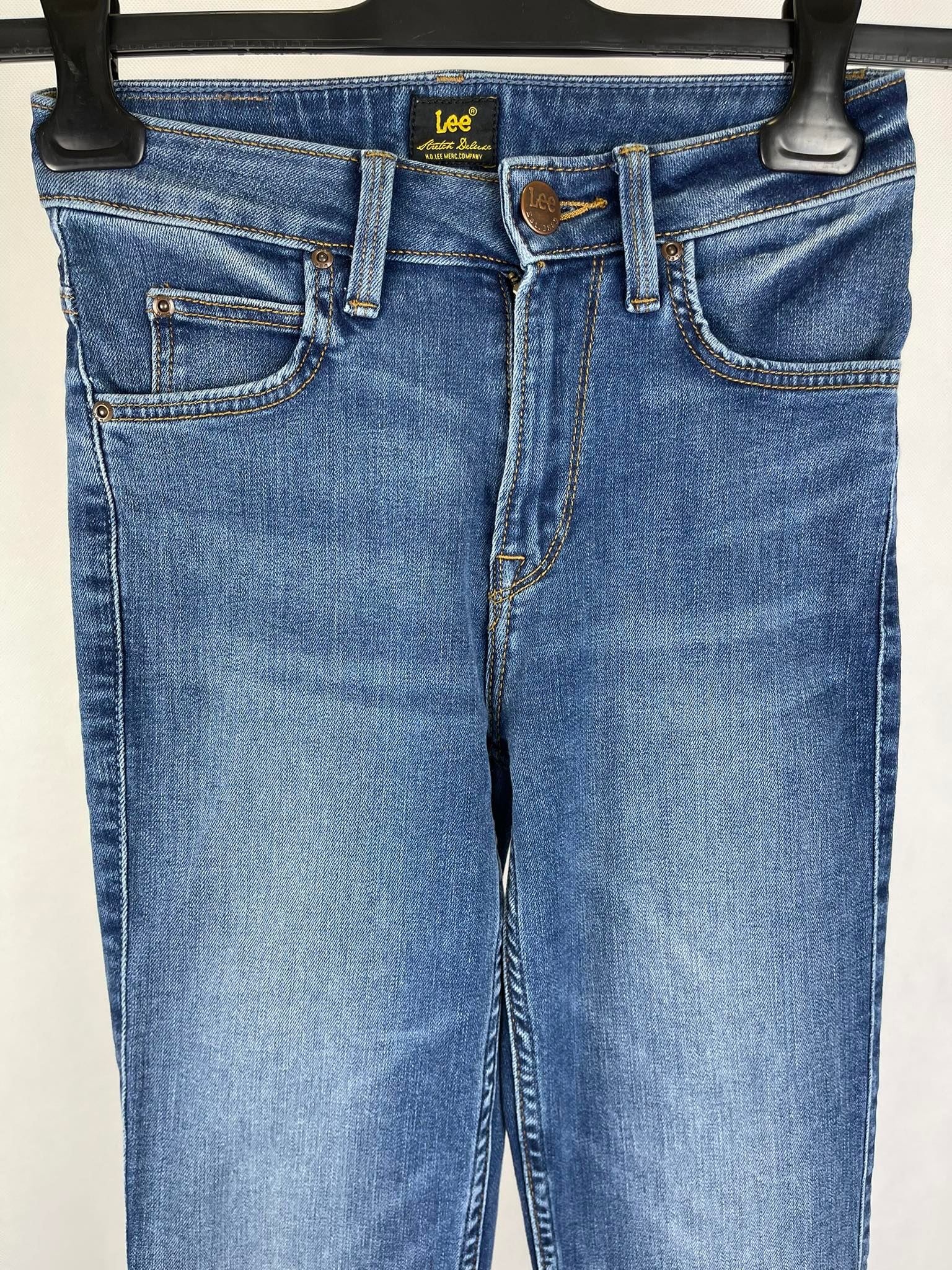 Spodnie damskie jeansowe Lee - Fitting Room