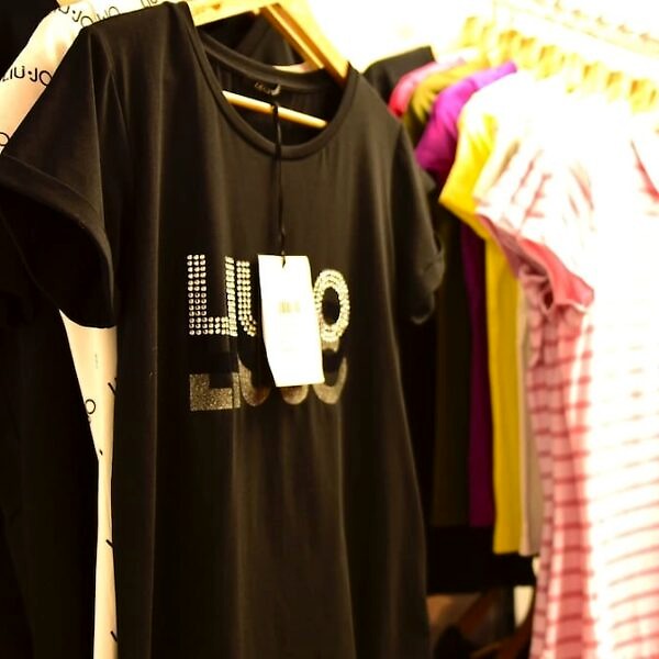 T-Shirty
